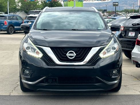 Used 2018 Nissan Murano Platinum image 2