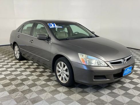 Used 2007 Honda Accord EX-L image 18