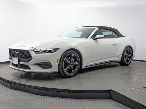 Used 2024 Ford Mustang Premium RWD image 29