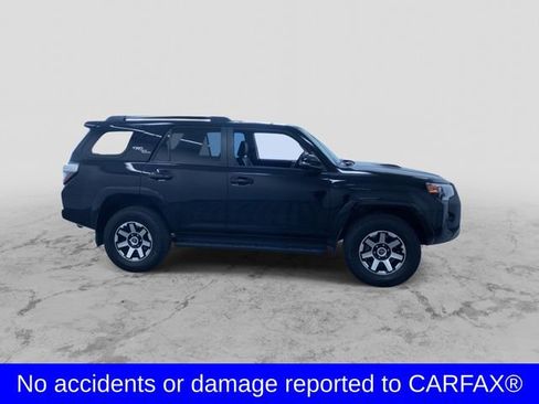 Used 2023 Toyota 4Runner TRD Off-Road Premium image 2