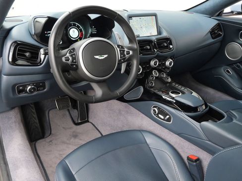 Used 2020 Aston Martin V8 Vantage Coupe RWD image 3