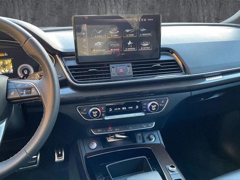 Used 2024 Audi SQ5 Premium Plus w/ Premium Plus Package image 9