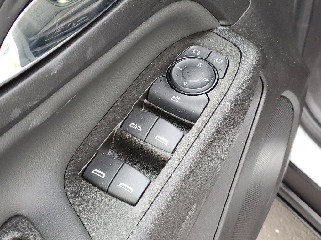 Used 2024 Chevrolet Equinox LT w/ LPO, Floor Liner Package AWD/4WD image 22