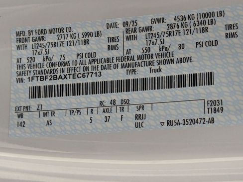 New 2026 Ford F250 XL w/ XL Chrome Package image 17