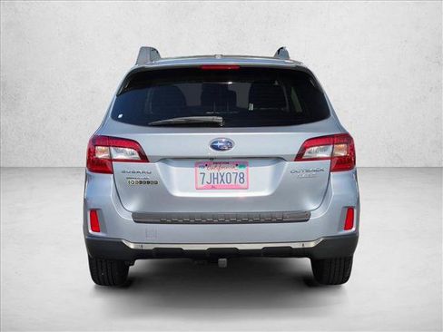 Used 2015 Subaru Outback 2.5i Premium w/ Popular Package #3 AWD/4WD image 7