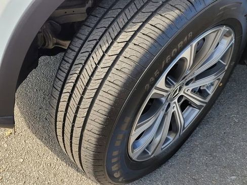 Used 2024 Mercedes-Benz GLC 300 GLC 300 image 21