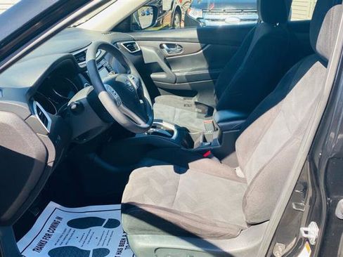 Used 2015 Nissan Rogue SV w/ SV Premium Package image 13