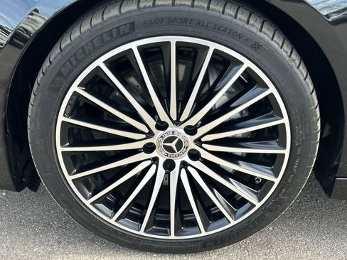 Used 2024 Mercedes-Benz C 300 Sedan image 34