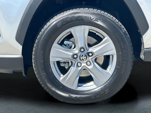 Used 2022 Toyota RAV4 LE image 24