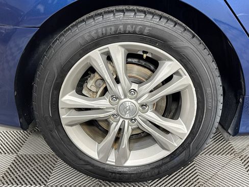 Used 2018 Hyundai Sonata Sport w/ Tech Package 05 FWD image 31
