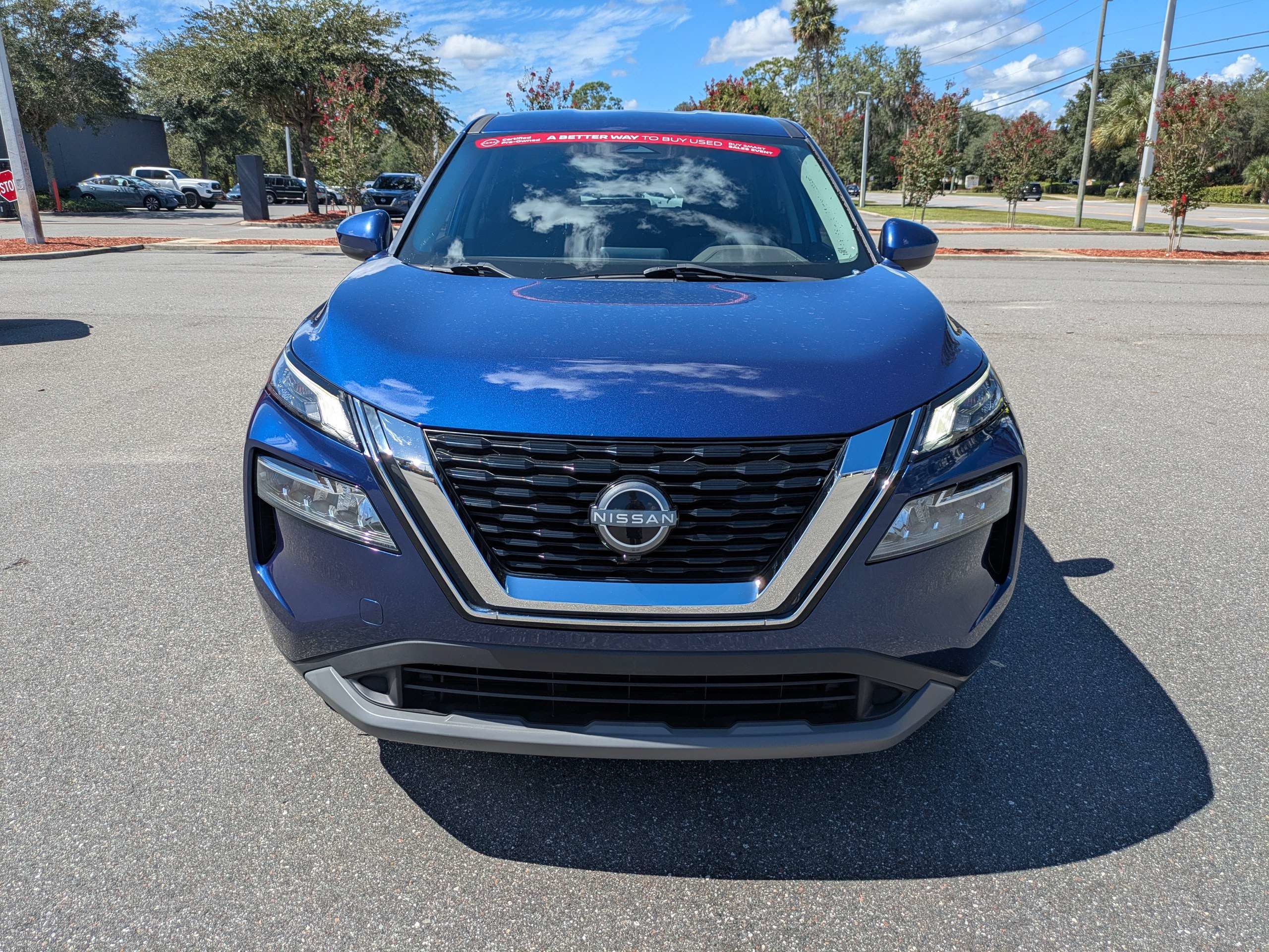 Certified 2023 Nissan Rogue SV FWD image 9