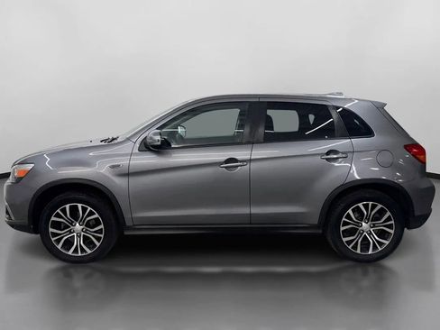 Used 2019 Mitsubishi Outlander Sport ES FWD image 5