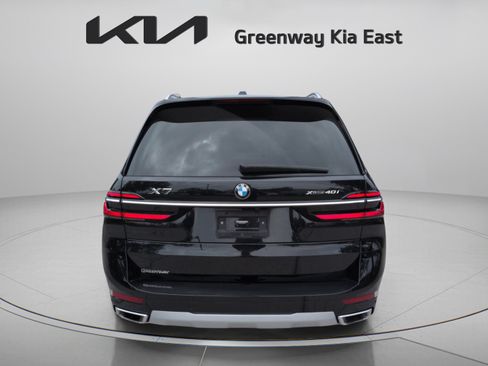 Used 2023 BMW X7 xDrive40i w/ Premium Package AWD/4WD image 7