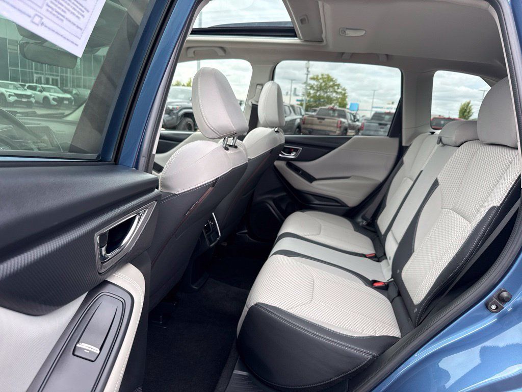Used 2019 Subaru Forester Premium w/ Popular Package #1 AWD/4WD image 28
