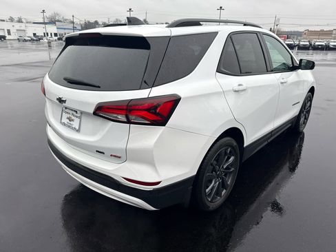Used 2023 Chevrolet Equinox RS w/ RS Leather Package image 8
