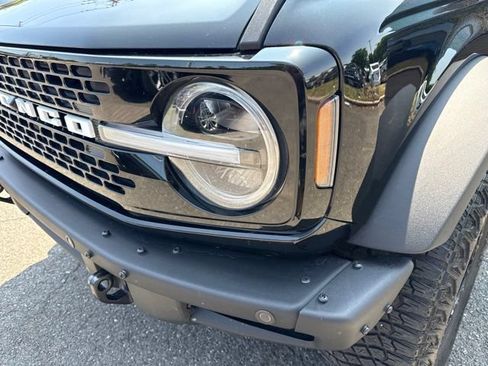 Used 2024 Ford Bronco Wildtrak AWD/4WD image 32
