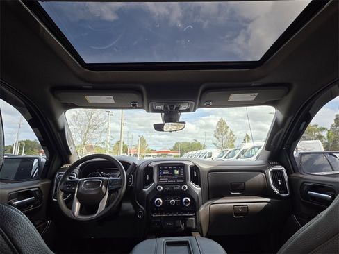 Used 2020 GMC Sierra 1500 Denali w/ Denali Premium Package image 19