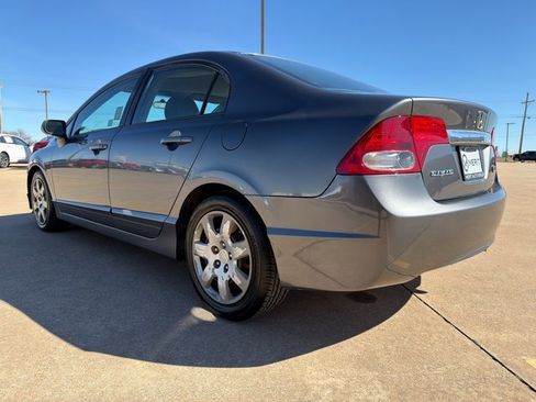 Used 2011 Honda Civic LX image 11