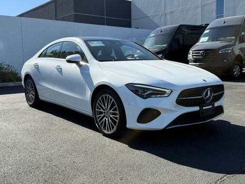 Certified 2025 Mercedes-Benz CLA 250 4MATIC image 7