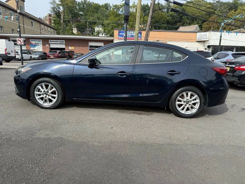 Used 2014 MAZDA MAZDA3 i Touring image 4