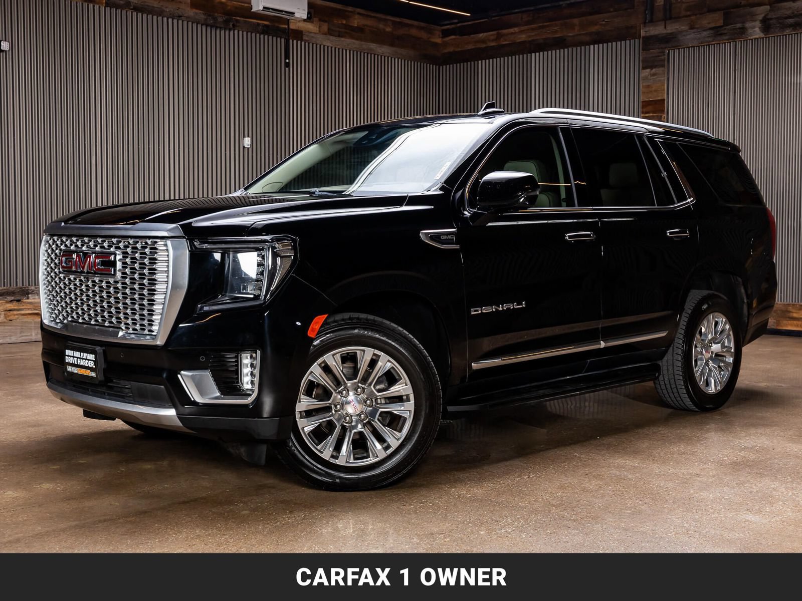 Used 2023 GMC Yukon Denali AWD/4WD image 4