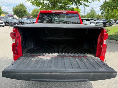 Used 2025 Chevrolet Silverado 1500 LT AWD/4WD image 10