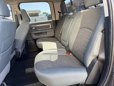 Used 2018 RAM 1500 Big Horn AWD/4WD image 27