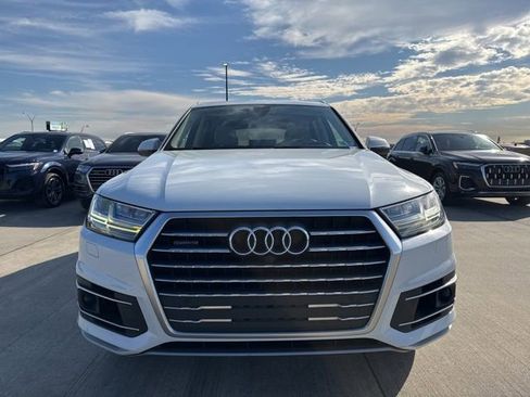 Used 2018 Audi Q7 3.0T Prestige image 8