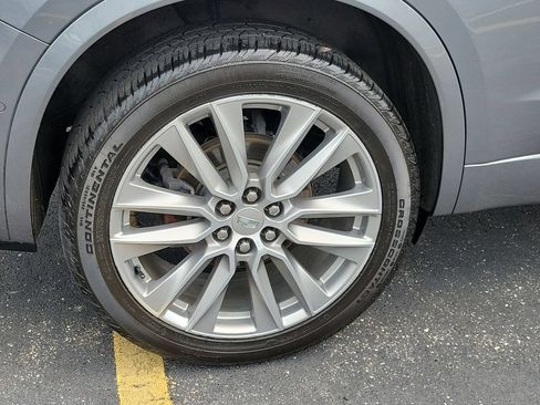 Used 2021 Cadillac XT6 Sport w/ Platinum Package AWD/4WD image 7