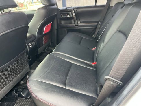 Used 2018 Toyota 4Runner TRD Off-Road Premium image 10