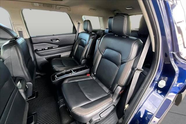 Certified 2023 Nissan Pathfinder SL w/ SL Premium Package FWD image 20