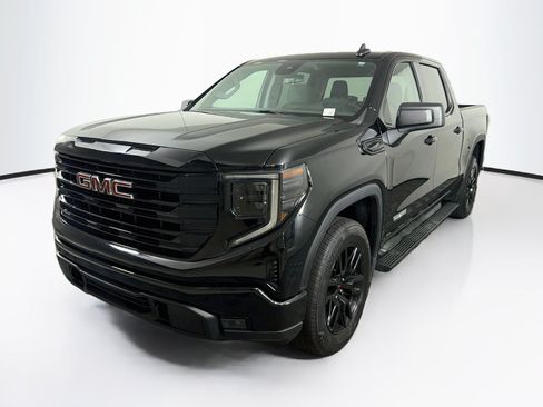 Used 2024 GMC Sierra 1500 Elevation AWD/4WD image 3