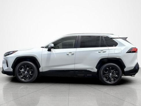 Certified 2025 Toyota RAV4 SE w/ Convenience Package AWD/4WD image 2