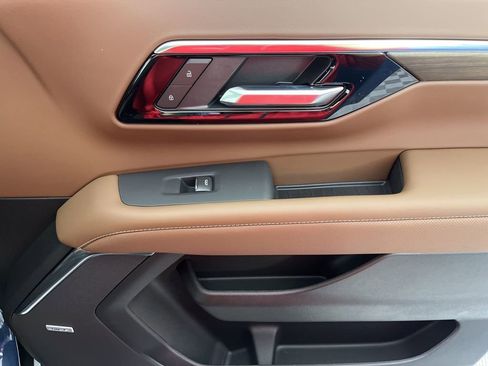 New 2026 Chevrolet Tahoe High Country w/ Sun And Tow Package image 24