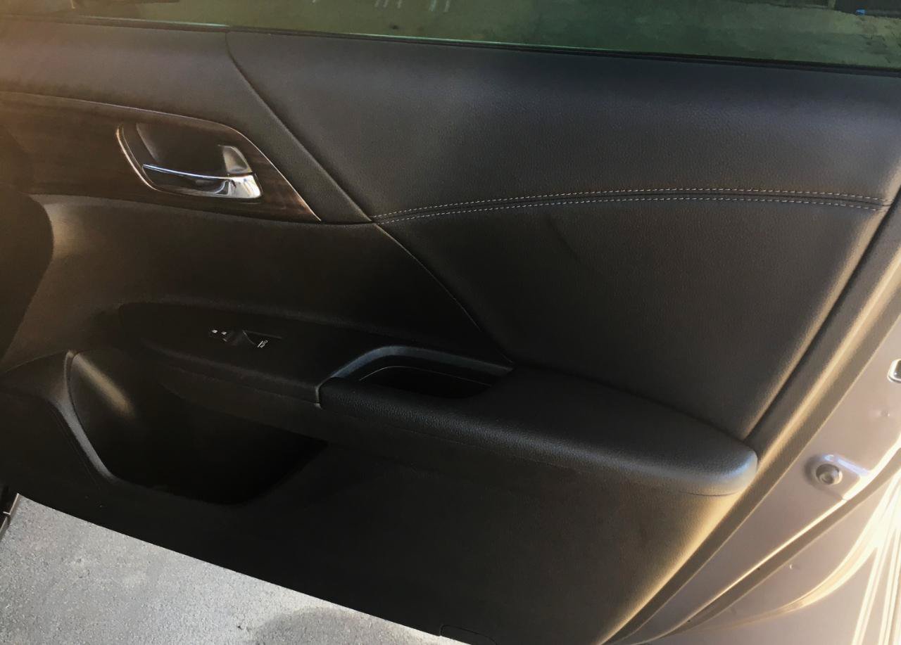 Used 2016 Honda Accord EX image 15
