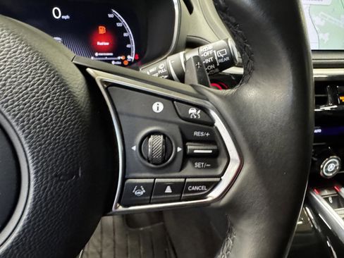 Used 2025 Acura MDX FWD w/ Technology Package image 35