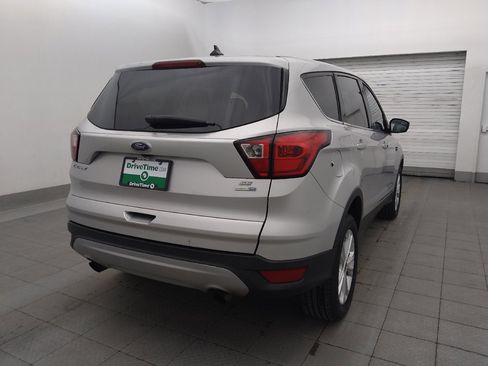 Used 2019 Ford Escape SE AWD/4WD image 9