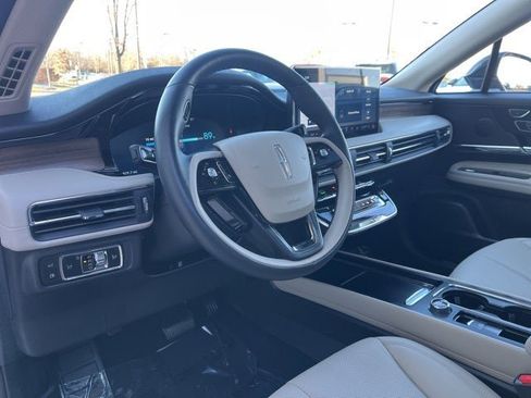 Used 2025 Lincoln Corsair Grand Touring w/ Equipment Group 301A image 26