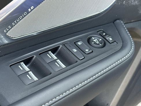 Used 2019 Acura RDX A-Spec image 17