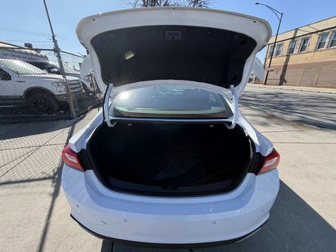 Used 2022 Chevrolet Malibu RS image 21