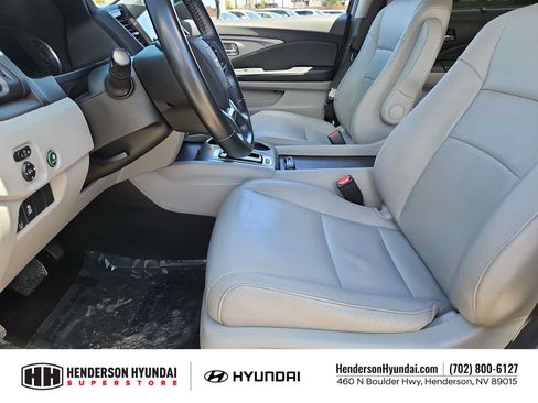 Used 2019 Honda Pilot EX-L image 16