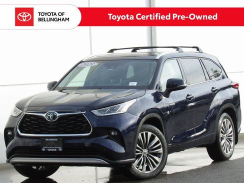 Certified 2021 Toyota Highlander Platinum image 1