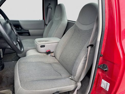 Used 2000 Ford Ranger XL RWD image 2