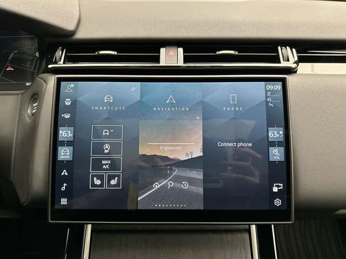 Used 2026 Land Rover Range Rover Velar S AWD/4WD image 12