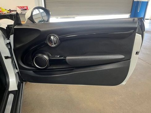 Used 2015 MINI Cooper S FWD image 13