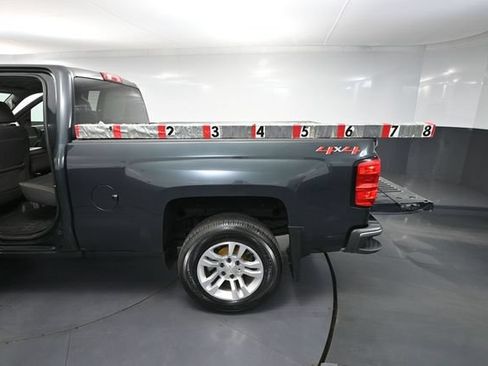 Used 2018 Chevrolet Silverado 1500 LT w/ All Star Edition AWD/4WD image 36