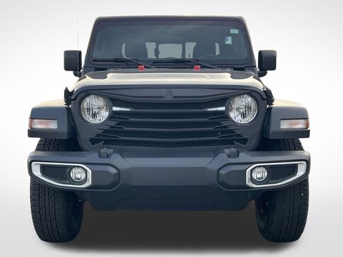 Used 2023 Jeep Gladiator Sport w/ Off Road Group image 32