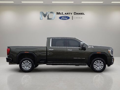 Used 2022 GMC Sierra 3500 Denali w/ Denali Ultimate Package image 6