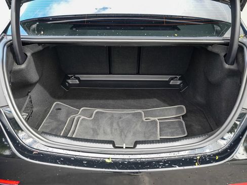 Used 2022 Mercedes-Benz C 300 Sedan image 24
