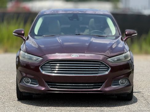 Used 2013 Ford Fusion SE FWD image 5
